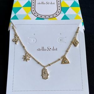 Stella & Dot Cameron Charm Choker